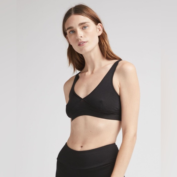 NWT Richer Poorer Stretch Lyocell Racerback Bralette Bra black active lounge - Picture 1 of 6